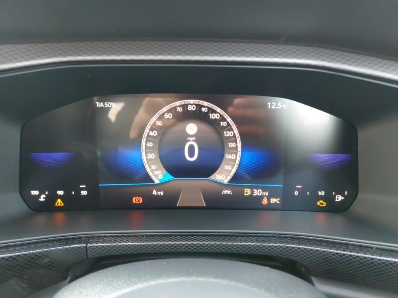 Used Volkswagen T-Cross 2024 for sale - 76125419: Photo 11