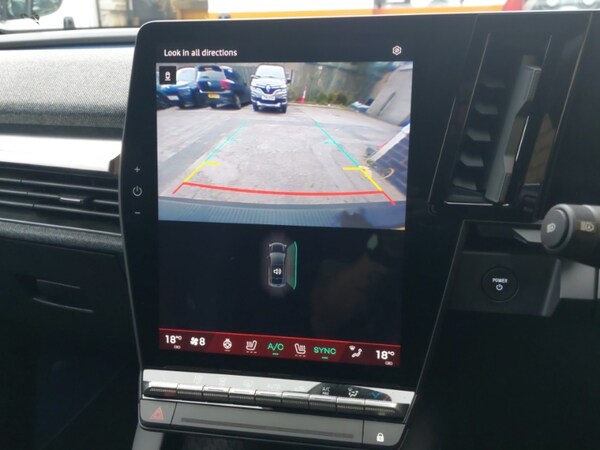 Used Renault Scenic E-Tech 2024 for sale - 76207896: Photo 10