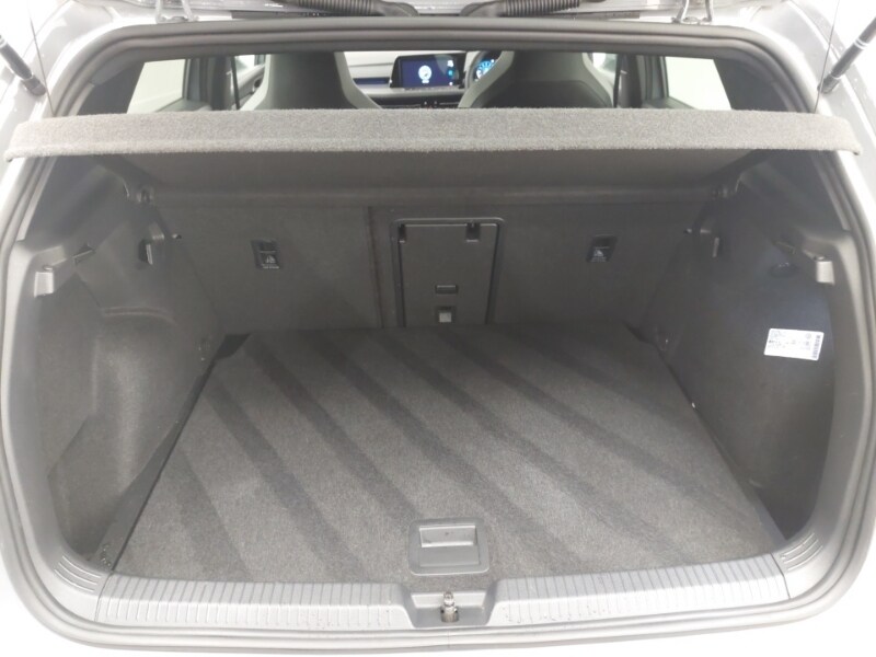 Used Volkswagen Golf 2022 for sale - 77717600: Photo 8