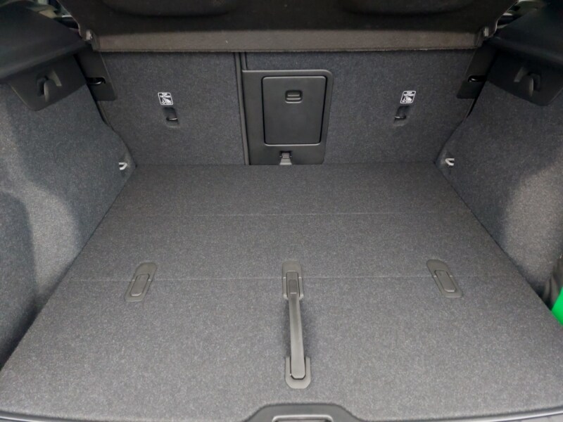 Used Volvo XC40 2025 for sale - 77467510: Photo 8