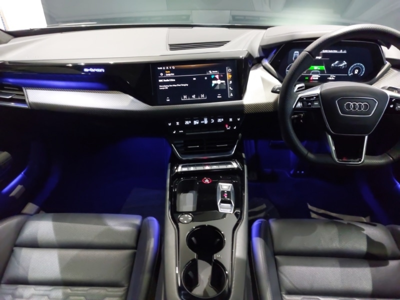 Used Audi RS e-tron GT 2021 for sale - 77325744: Photo 2