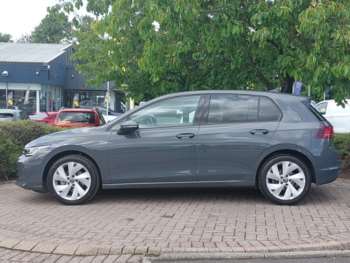 Used Volkswagen Golf 2024 for sale - 74887373: Photo