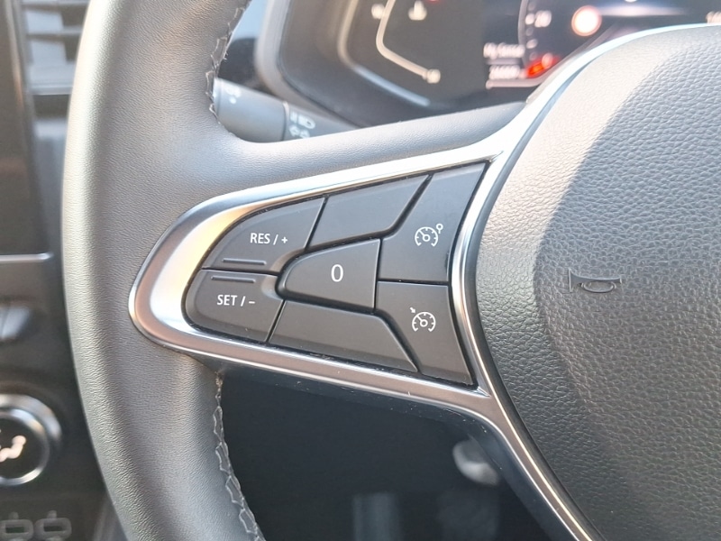 Used Renault Captur 2023 for sale - 77876312: Photo 12