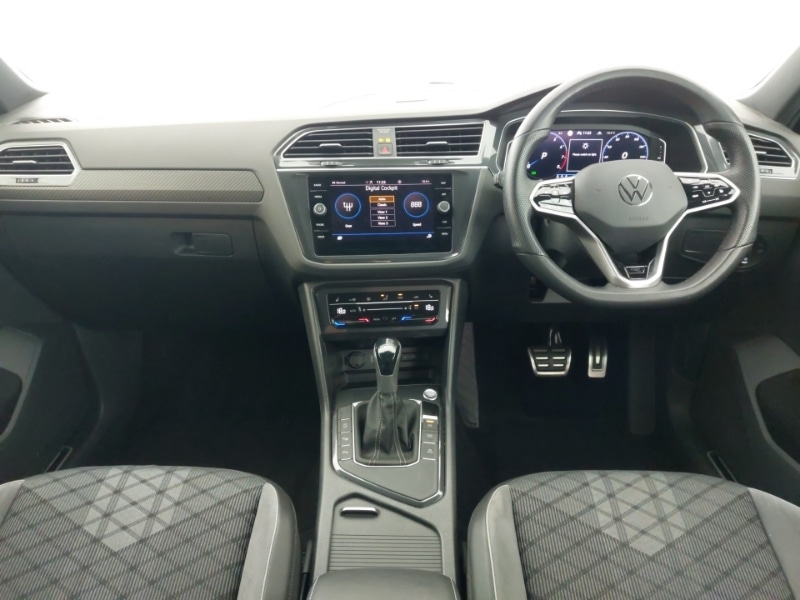 Used Volkswagen Tiguan 2023 for sale - 77969456: Photo 2