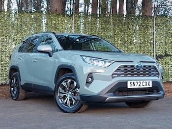 2022 - 2.5 VVT-i Hybrid Design 5dr CVT 2WD