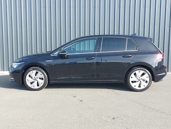 Used Volkswagen Golf 2020 for sale - 78699935: Photo