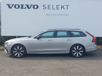 Used Volvo V90 2025 for sale - 79356054: Photo