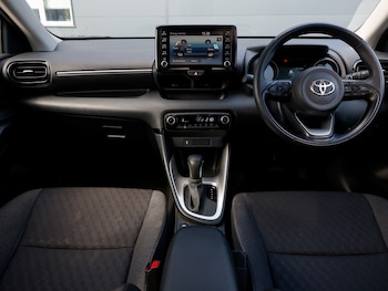 Used Toyota Yaris 2023 for sale - 78474118: Photo