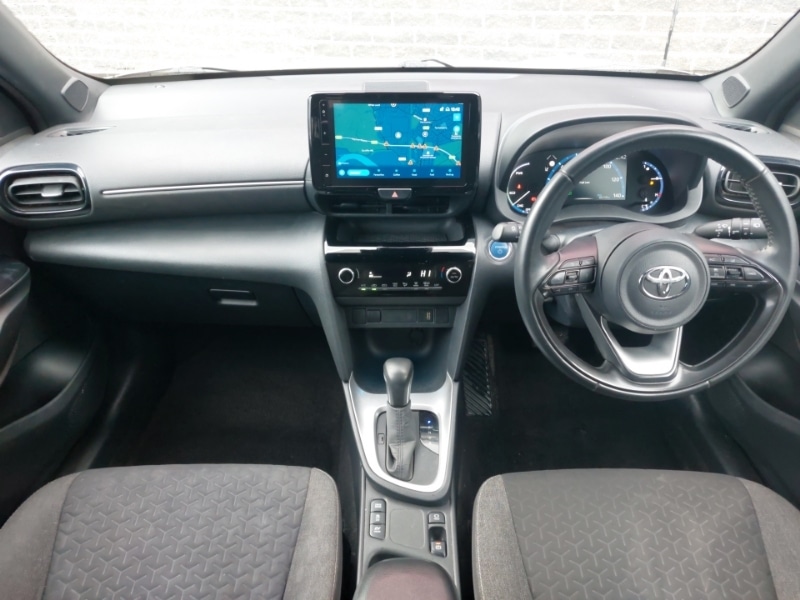 Used Toyota Yaris Cross 2022 for sale - 76737742: Photo 2