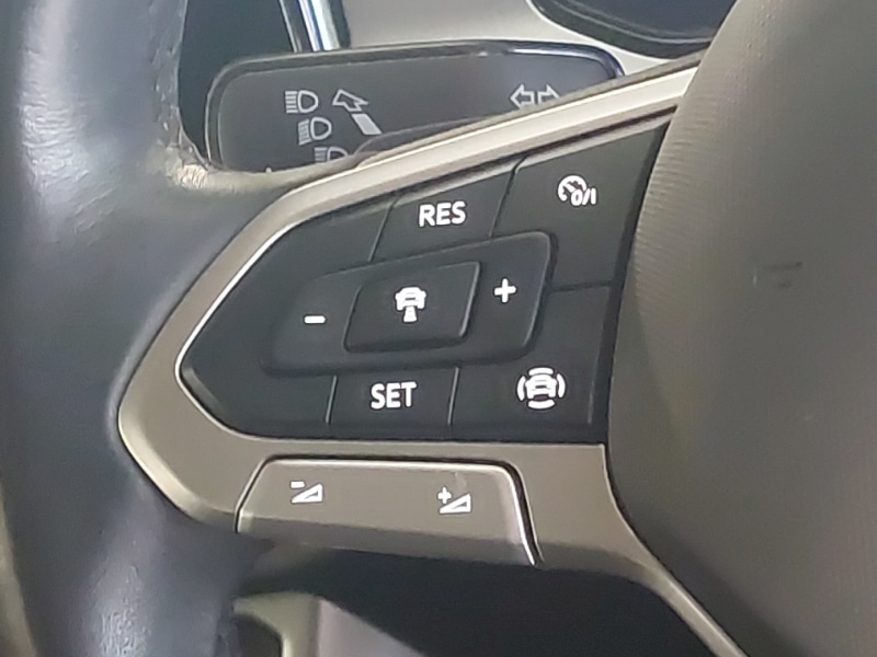 Used Volkswagen T-Roc 2022 for sale - 77174334: Photo 11