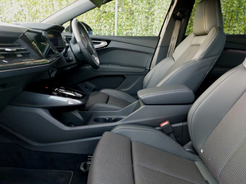 Used Audi Q4 e-tron 2023 for sale - 77985296: Photo 5