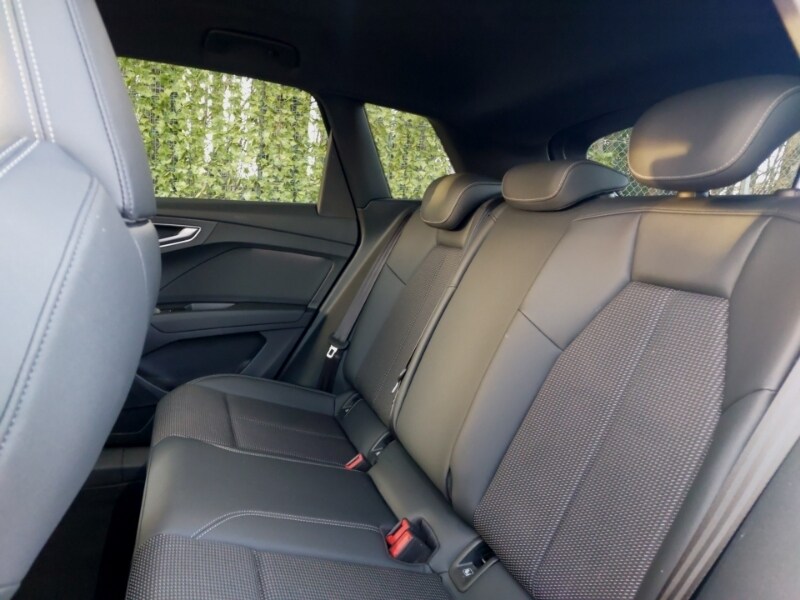 Used Audi Q4 e-tron 2023 for sale - 77985296: Photo 6