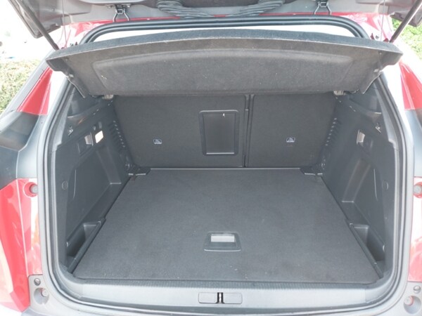 Used Peugeot 3008 2022 for sale - 76207900: Photo 8