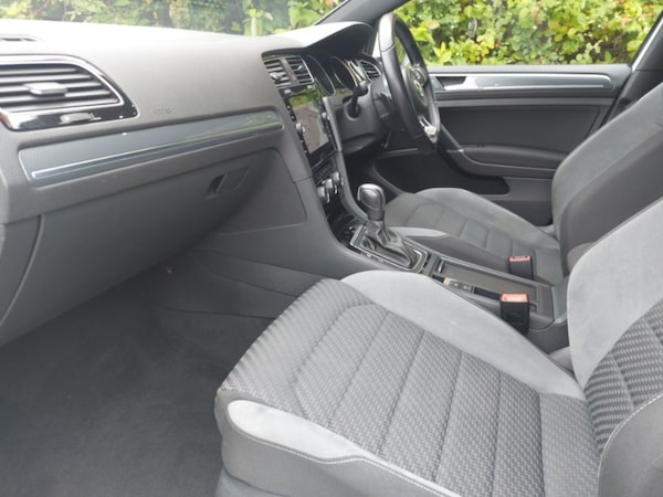 Used Volkswagen Golf 2020 for sale - 76253984: Photo 5