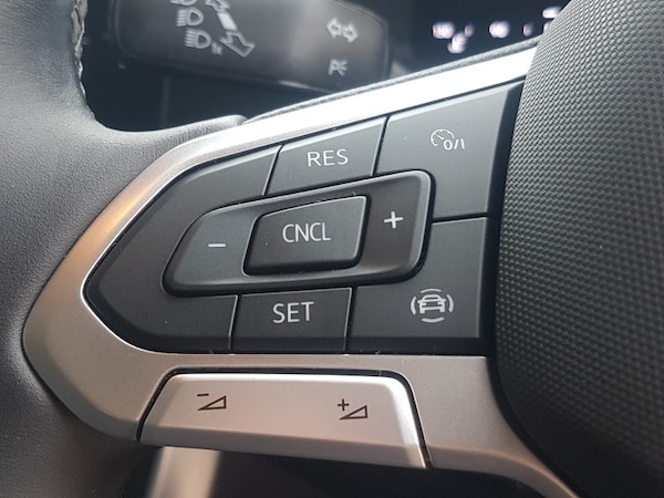 Used Volkswagen Polo 2024 for sale - 76198864: Photo 12