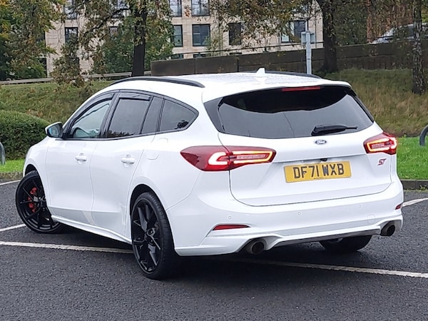Used Ford Focus 2022 for sale - 76265162: Photo 3