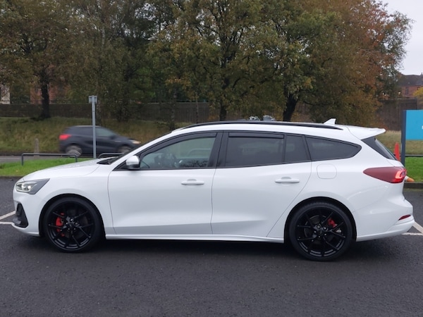 Used Ford Focus 2022 for sale - 76265162: Photo 4