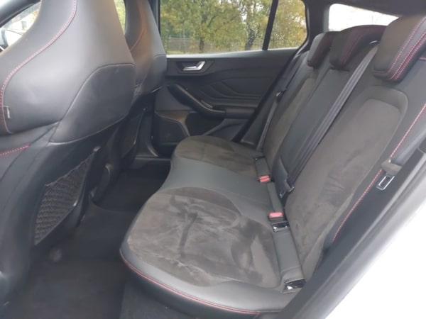 Used Ford Focus 2022 for sale - 76265162: Photo 6
