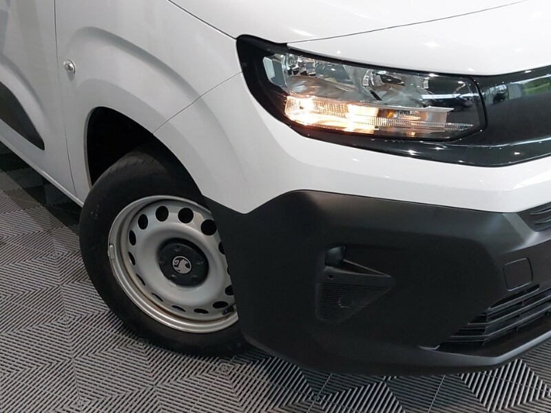 Used Vauxhall Combo 2024 for sale - 77266085: Photo 9