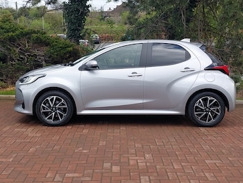 Used Toyota Yaris 2023 for sale - 78635353: Photo