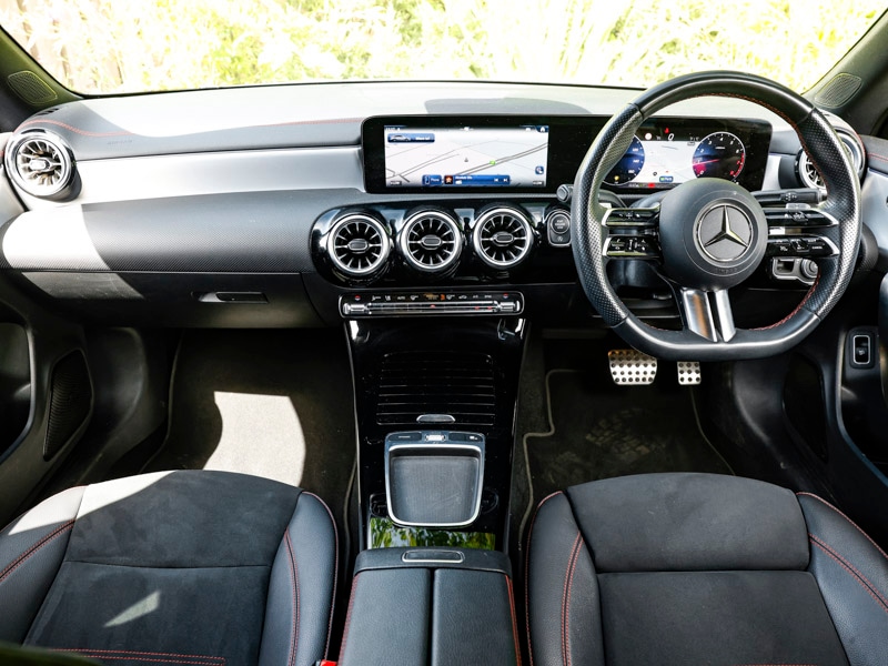 Used Mercedes-Benz CLA 2023 for sale - 76548554: Photo 2