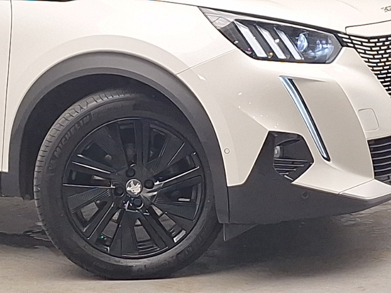 Used Peugeot 2008 2020 for sale - 76983649: Photo 9