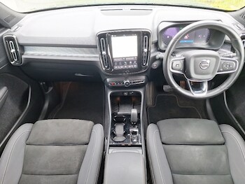 Used Volvo XC40 2024 for sale - 78877556: Photo