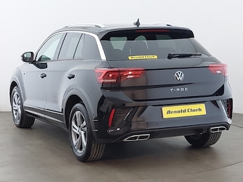 Used Volkswagen T-Roc 2024 for sale - 75652167: Photo