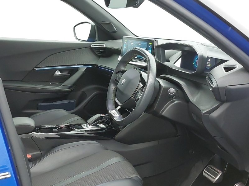 Used Peugeot 2008 2021 for sale - 77924337: Photo 12