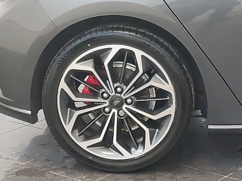 Used Ford Focus 2023 for sale - 76335310: Photo 12