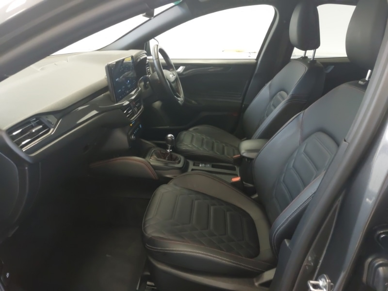 Used Ford Focus 2023 for sale - 76335310: Photo 5