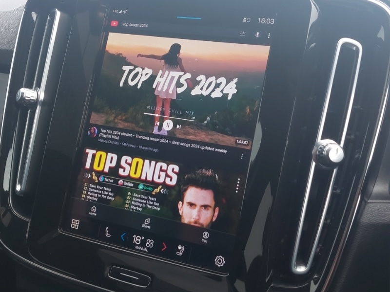 Used Volvo C40 2023 for sale - 76442349: Photo 12