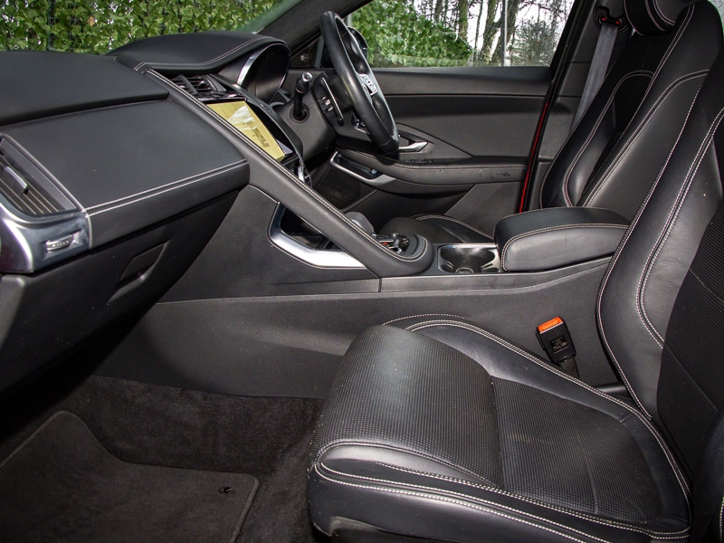 Used Jaguar E-Pace 2021 for sale - 77410440: Photo 2