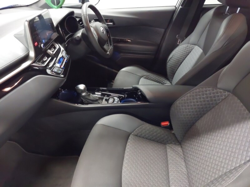 Used Toyota C-HR 2022 for sale - 77948384: Photo 5