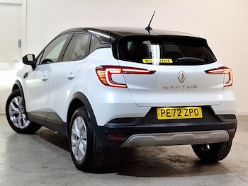 Used Renault Captur 2022 for sale - 77410473: Photo