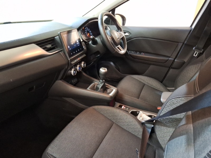 Used Renault Captur 2022 for sale - 77410473: Photo 5