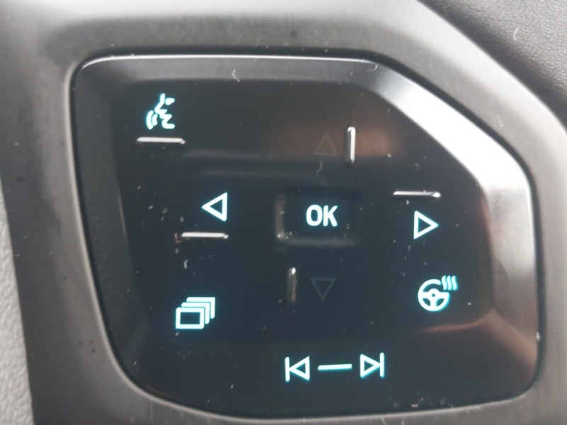 Used Ford Explorer 2025 for sale - 76833555: Photo 12