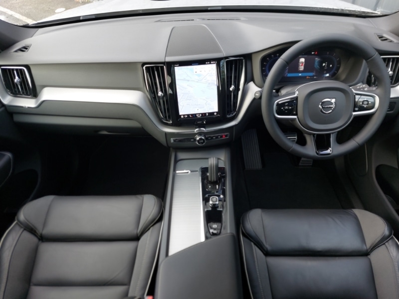 Used Volvo XC60 2022 for sale - 76591771: Photo 2