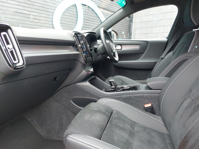 Used Volvo XC40 2024 for sale - 76764833: Photo 5