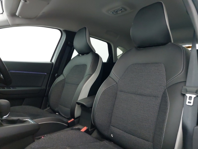 Used Renault Captur 2024 for sale - 76537464: Photo 12