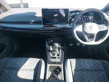 Used Volkswagen Golf 2026 for sale - 79516734: Photo