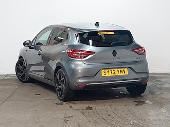 Used Renault Clio 2023 for sale - 75621996: Photo