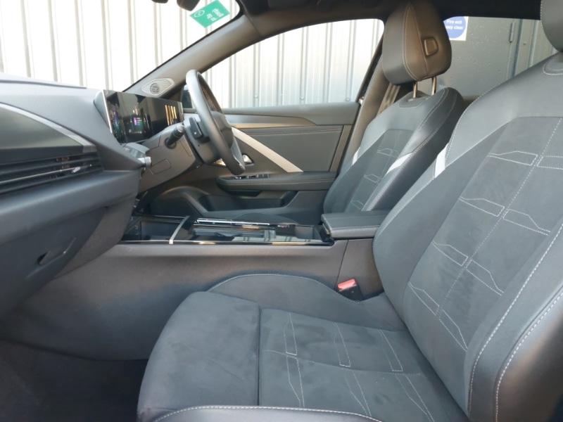 Used Vauxhall Astra 2025 for sale - 77782905: Photo 5