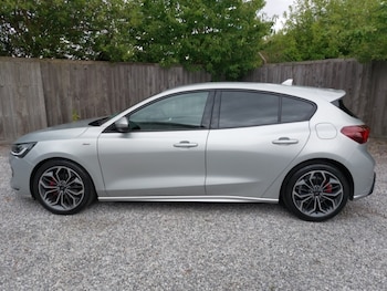 Used Ford Focus 2023 for sale - 79393154: Photo