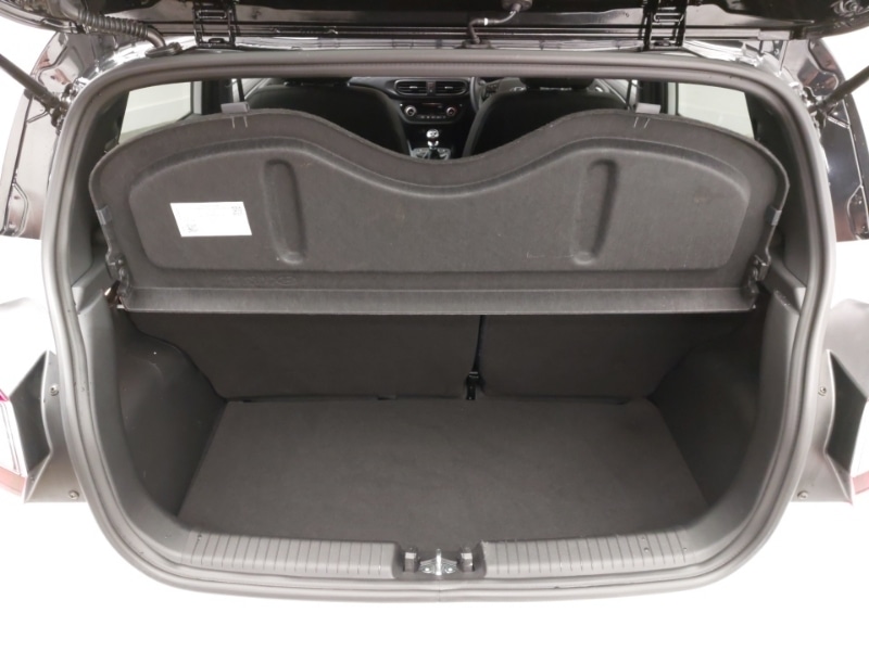 Used Hyundai i10 2025 for sale - 76543942: Photo 8