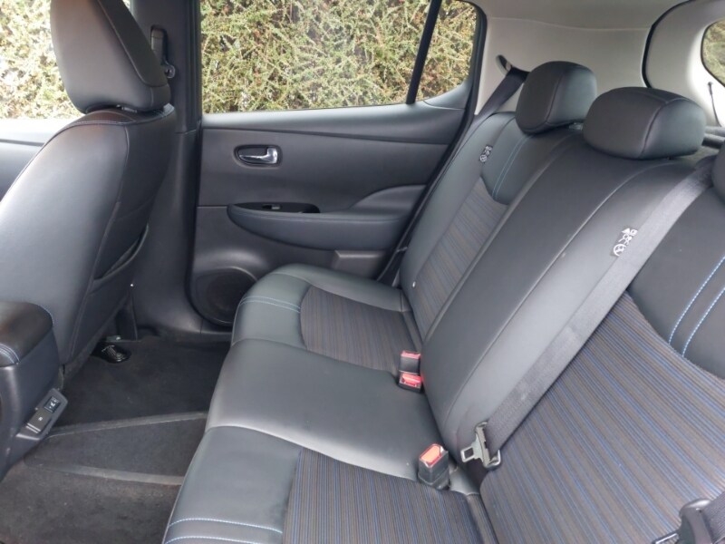 Used Nissan Leaf 2022 for sale - 77949987: Photo 6