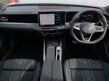 Used Volkswagen Passat 2024 for sale - 78284382: Photo