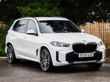 2025 - xDrive50e M Sport 5dr Auto