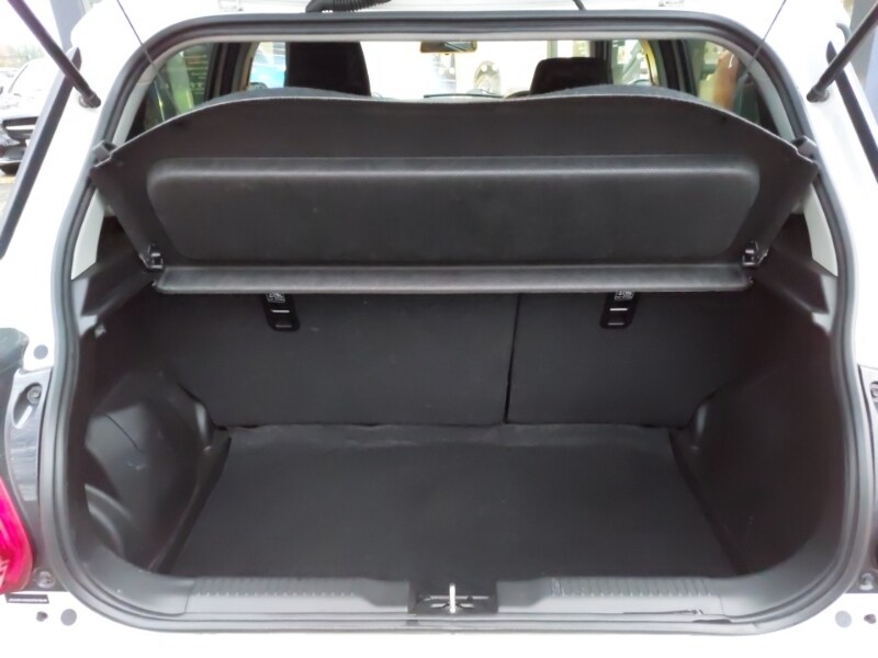 Used Suzuki Swift 2022 for sale - 77817360: Photo 8