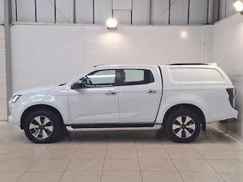 Used Isuzu D-Max 2023 for sale - 78664412: Photo